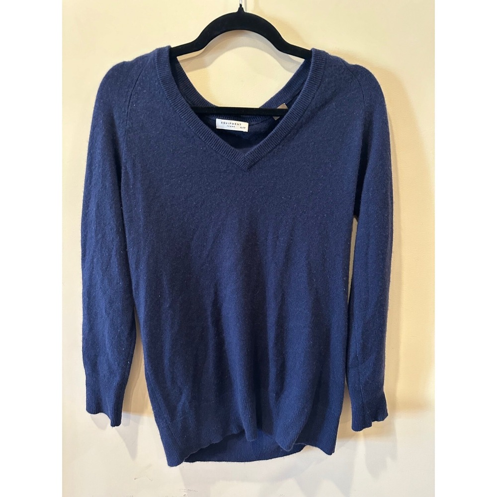 Equipment Femme Cashmere V-Neck Sweater Women's‎ XS Navy Luxurious Winter Wear